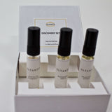 Olyantis's Discovery Set of 3x 5 ml perfume glass bottles prim-plan, inside the white box opened.
